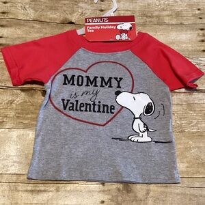 Peanuts Red and Gray Snoopy Valentine's Tee
